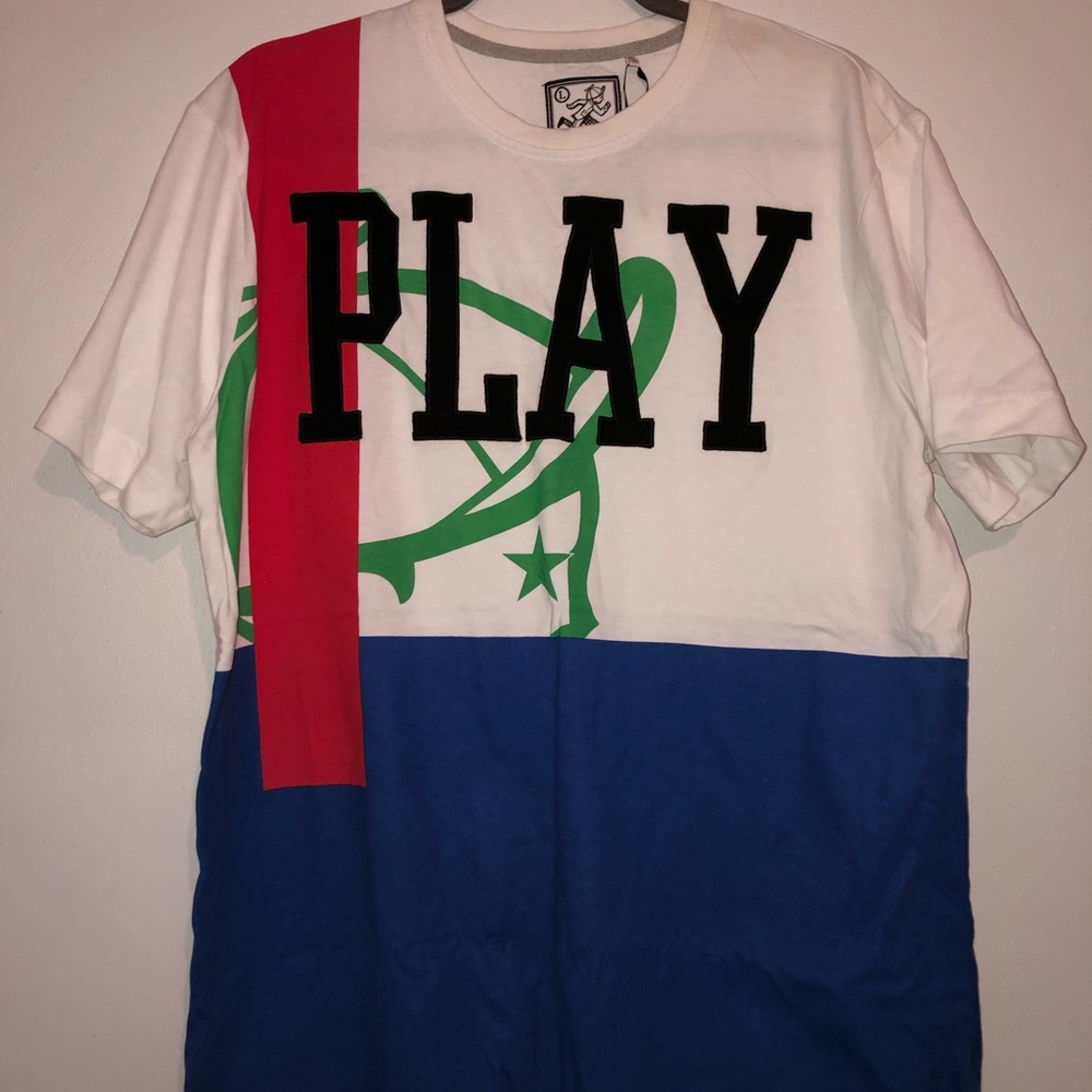 PLAY CLOTH graphic design T-shirt